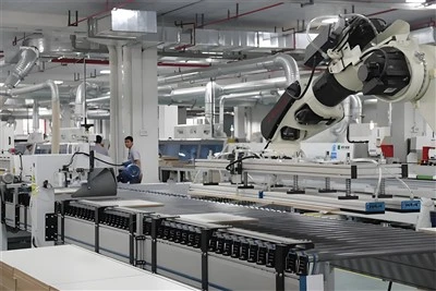 Intelligent Furniture Welding Production Line